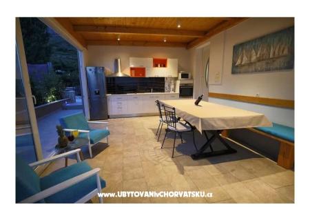 Holiday House Dora photo 2