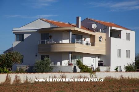 Apartments Ero  photo 2