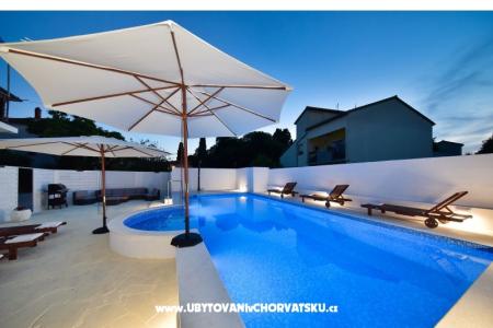 Apartments Tonka Sukosan Croatia