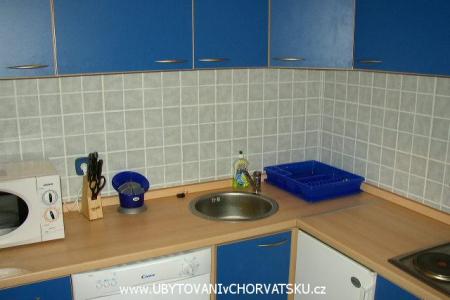 Apartments Sukošan photo 3
