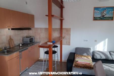 Apartments Daša Sukosan Croatia