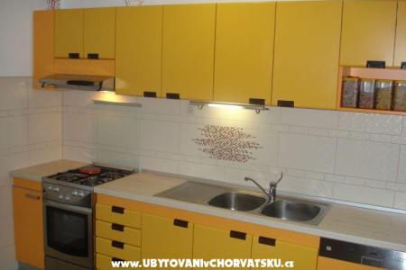 Apartments Mirjana Sukošan photo 5