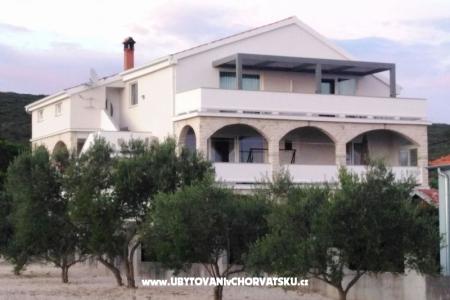 Solmaris Apartments Sukosan Croatia