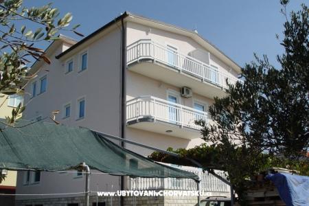 Apartments Ciprijan i Bojka Matić Sveti Petar Croatia