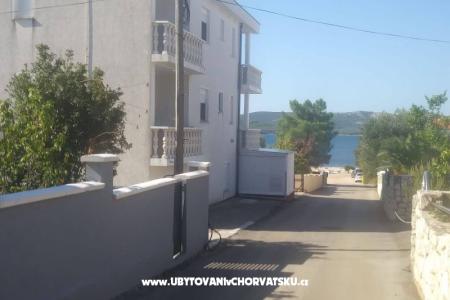 Apartments Ivan photo 2