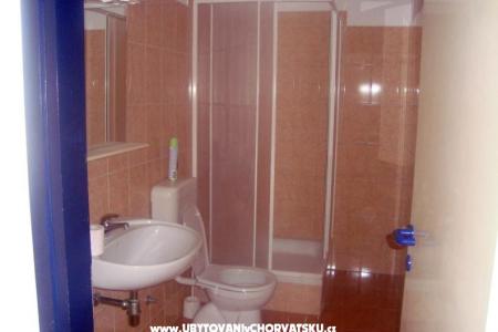 Apartments Ante photo 3