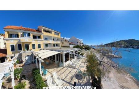 Apartments Antonio Tisno Croatia