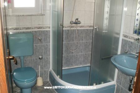 Apartments Zubčić photo 3