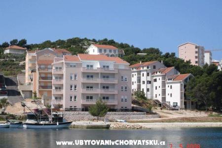 Villa Plaza photo 2
