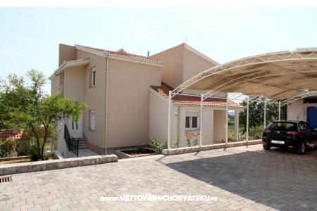 Apartments Perišić photo 3