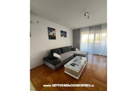 Apartment Lana photo 5
