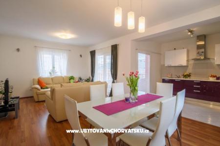 Apartment Pjerina Trogir photo 2