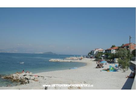 Apartments Gizdić photo 2