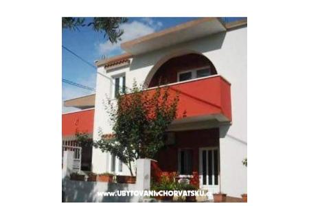 Apartments Gracia 2 photo 2