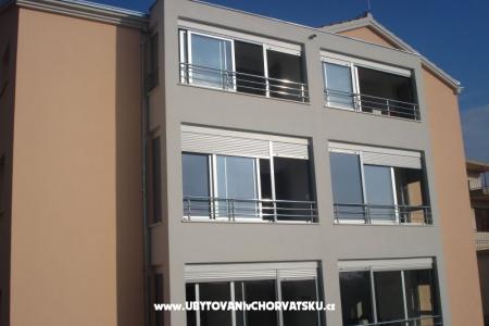Apartments Linda photo 5