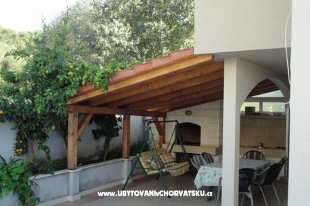 Apartments Marijana photo 2