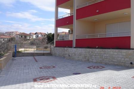 Apartments Leona photo 4