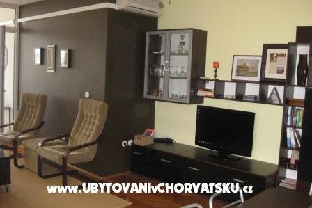 Apartment  photo 3