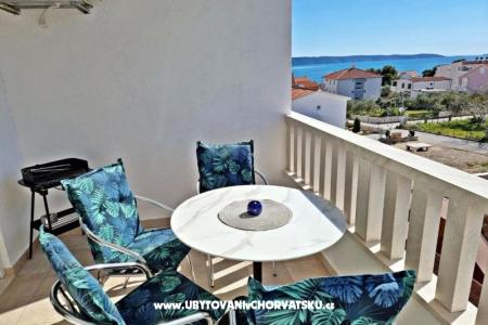 Apartments Ciovo photo 4