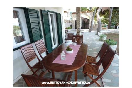 Apartments-cupic-trogir.com photo 2