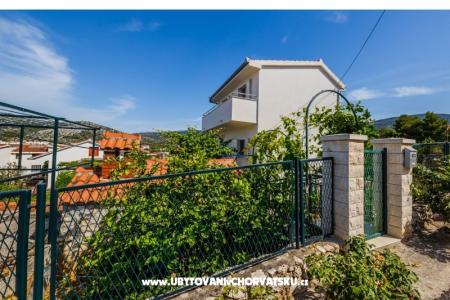 Apartments Dijana Trogir Croatia