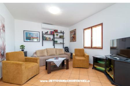 Apartments Gordana photo 5