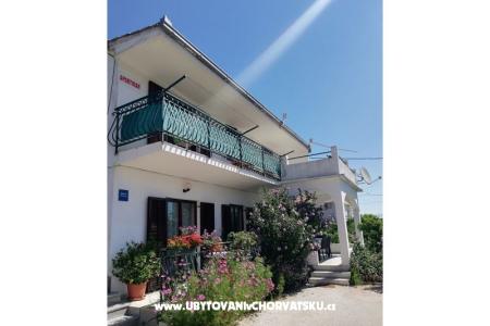 Apartments Santic photo 2
