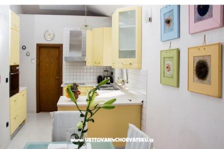 Apartments Satis i Laura photo 4
