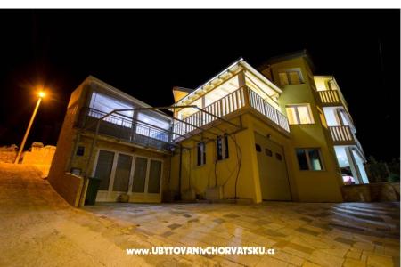 Apartments Tomislav photo 5