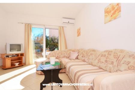 Apartments Zeljka, Okrug Gornji photo 5