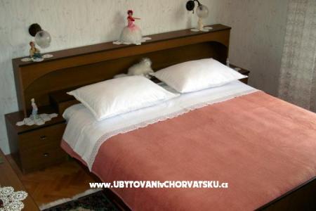 Carmen Apartments photo 4