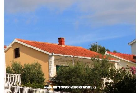 Goga Apartments photo 2