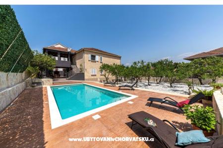 Karlo Trogir Croatia