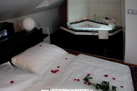 Maja Summer Residence photo 3