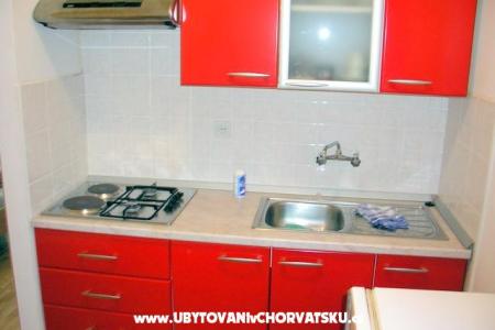 Apartments Roza photo 3