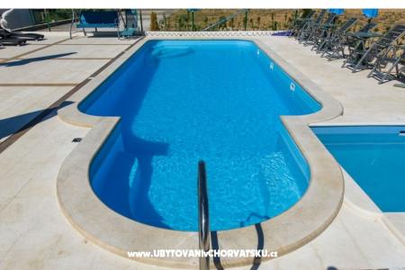 San Jozef Apartments photo 3