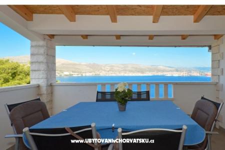 Sanda Apartments photo 2