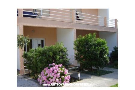 Vukman Apartments photo 2