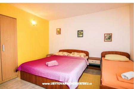Apartments Jelaš photo 4
