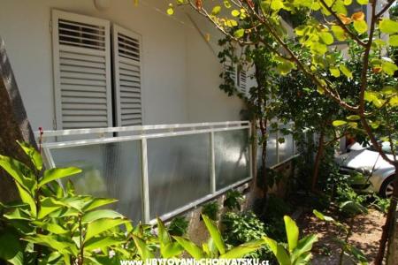 Alba Apartments photo 2