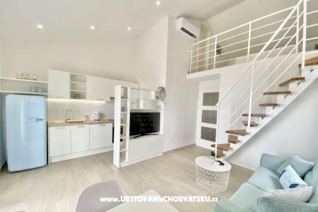 Apartments Ksenija Tucepi Croatia