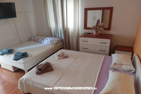 Apartments Maslina photo 3