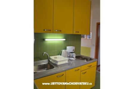 Apartments Zdenka Čobrnić photo 3
