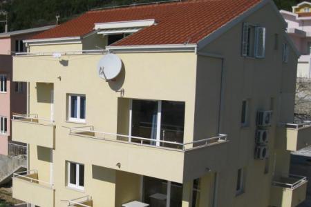 Apartments Zelic Tucepi Tucepi Croatia