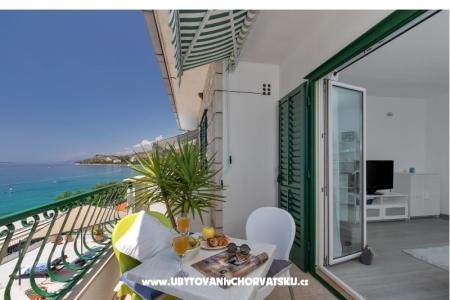 Beachfront Apartment Chiara photo 3