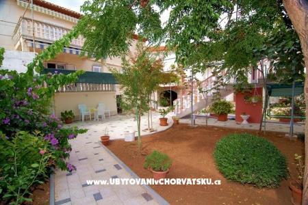 Apartments Luce photo 3