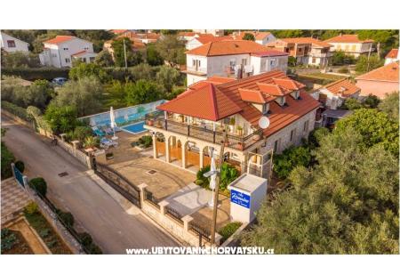 Vacation house  *** photo 4
