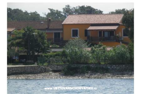 Apartments Valentina photo 4