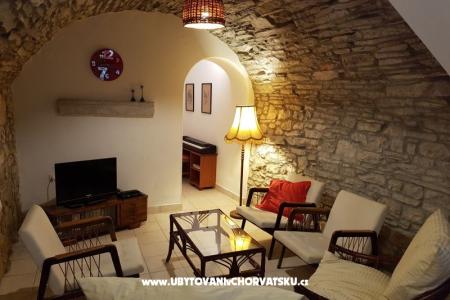 Kotarčevi dvori photo 5