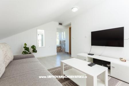 Villa Barbara / Zli stup photo 3